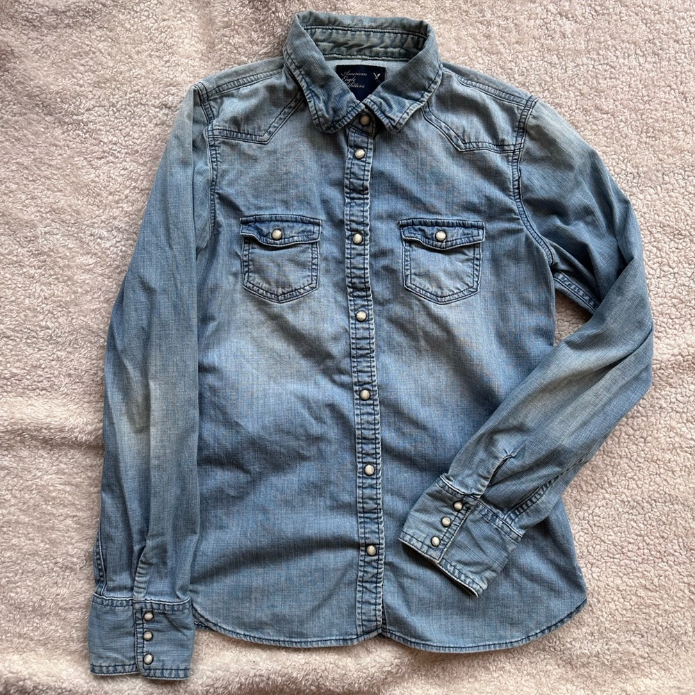 American Eagle western style denim shirt size 10